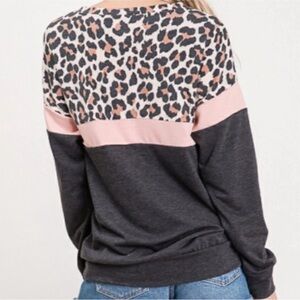 CUTE ABERCROMBIE SWEATER!!